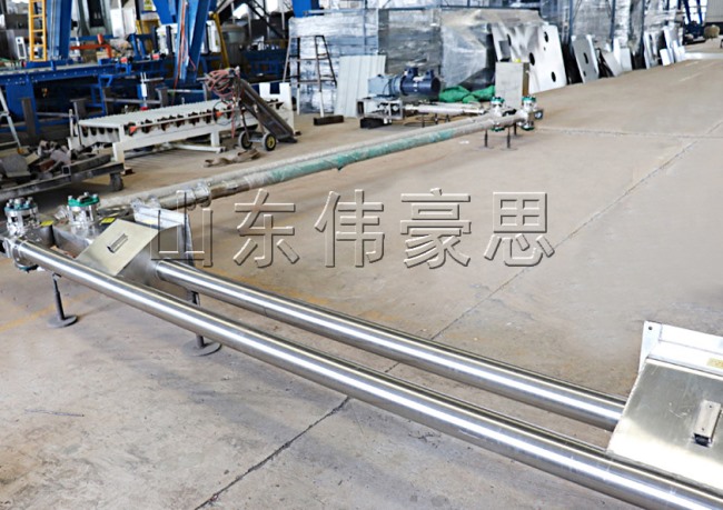 殺菌劑管鏈?zhǔn)捷斔蜋C(jī)，安丘管鏈輸送機(jī)生產(chǎn)現(xiàn)場