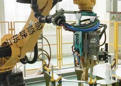 你知道什么是全自動弧焊機械手嗎？