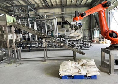你知道堿粉全自動拆袋機器人是怎樣工作的嗎？
